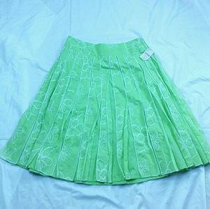 Coldwater Creek Floral Gored skirt Green Medium